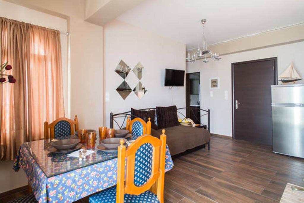 Wavedance Accommodation Саламис Экстерьер фото