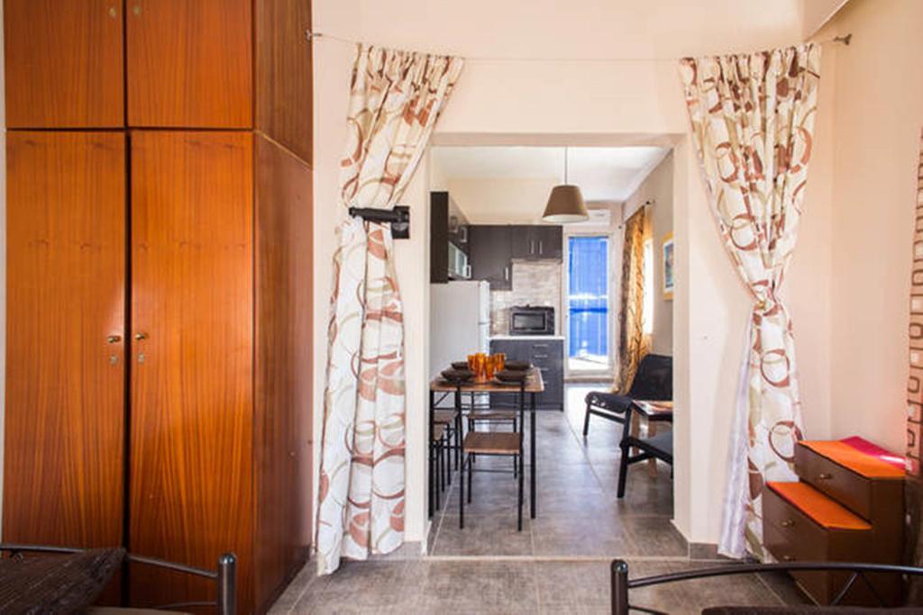 Wavedance Accommodation Саламис Экстерьер фото